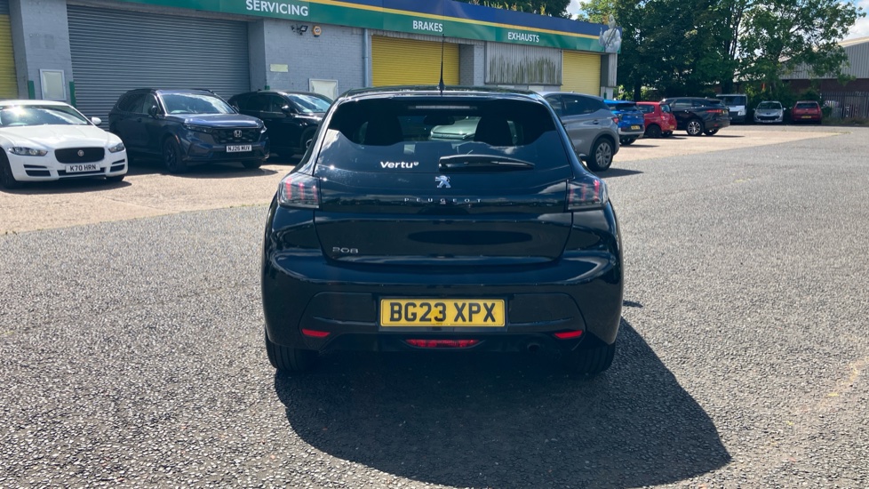 Peugeot 208 1.2 PureTech 100 Allure Premium + 5dr EAT8 Petrol Hatchback - Image 26