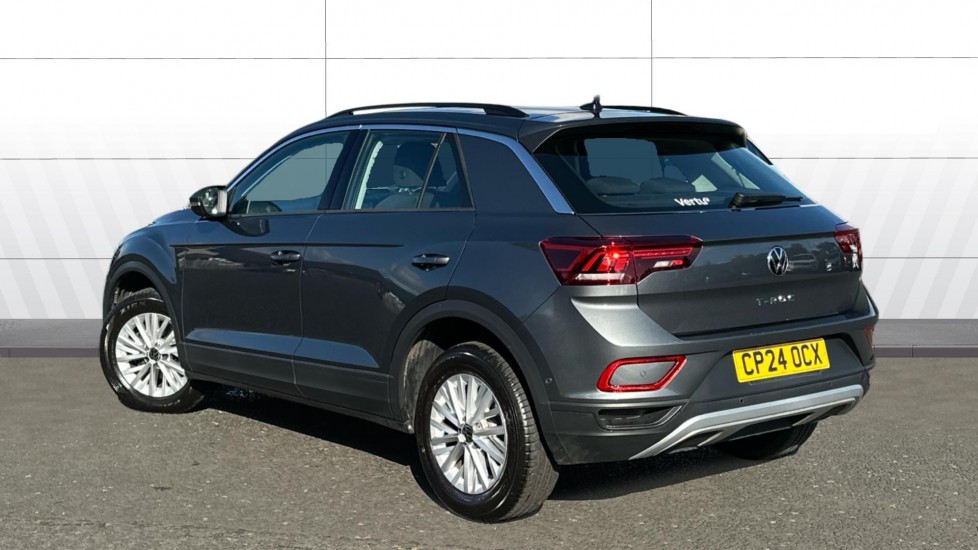 Volkswagen T-Roc 1.5 TSI Life 5dr DSG Petrol Hatchback - Image 2