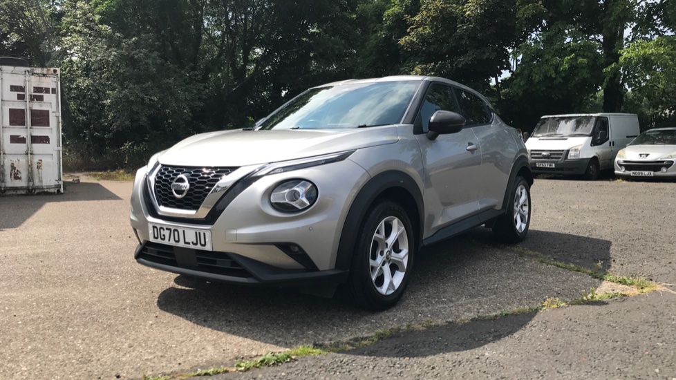 Nissan Juke 1.0 DiG-T N-Connecta 5dr Petrol Hatchback - Image 8