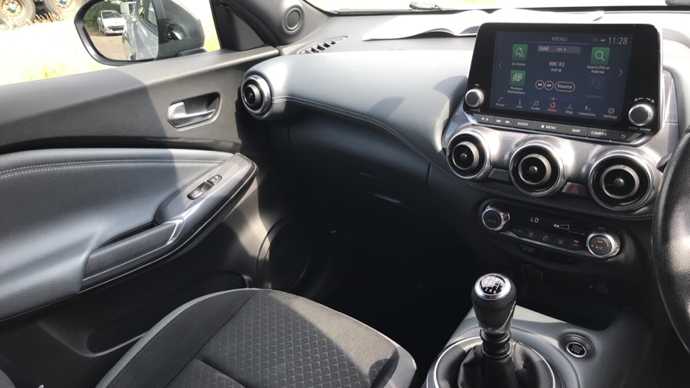 Nissan Juke 1.0 DiG-T N-Connecta 5dr Petrol Hatchback - Image 14