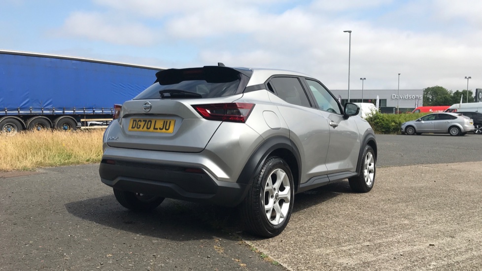 Nissan Juke 1.0 DiG-T N-Connecta 5dr Petrol Hatchback - Image 20