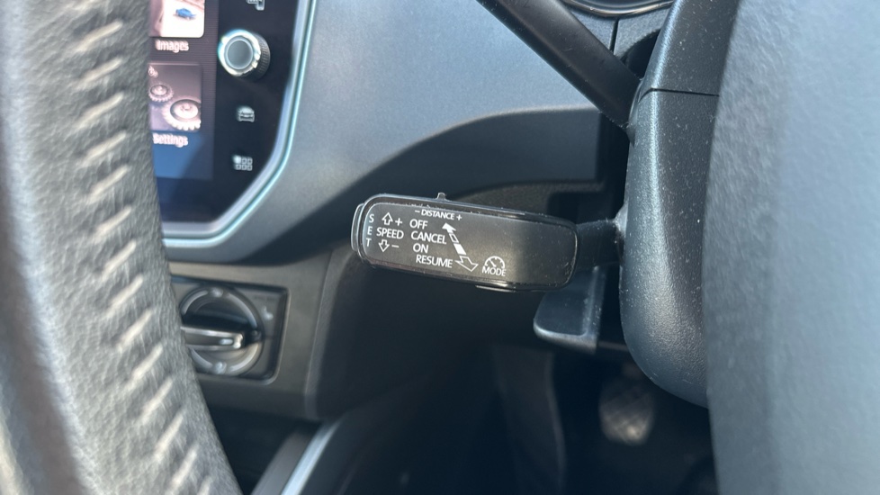 SEAT Arona 1.6 TDI SE Technology Lux [EZ] 5dr Diesel Hatchback - Image 33