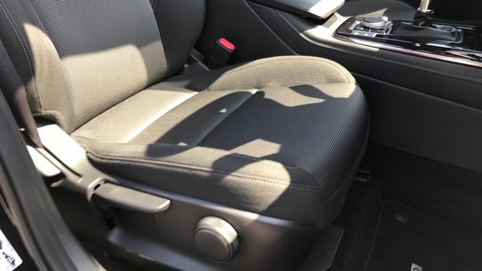 Mazda CX-30 2.0 e-Skyactiv X MHEV Exclusive-Line 5dr Petrol Hatchback - Image 47