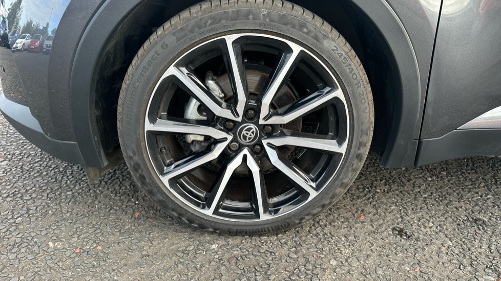 Toyota C-HR 2.0 PHEV GR Sport 5dr CVT Hatchback - Image 24