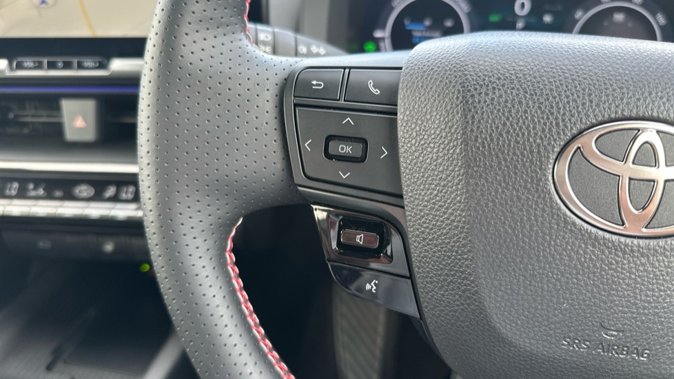 Toyota C-HR 2.0 PHEV GR Sport 5dr CVT Hatchback - Image 39