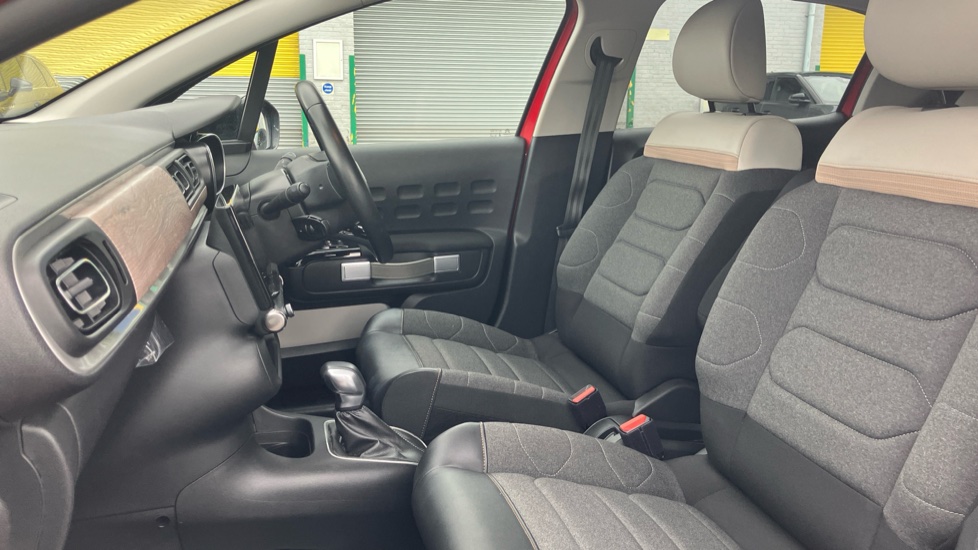 Citroen C3 1.2 PureTech 110 Shine Plus 5dr EAT6 Petrol Hatchback - Image 8