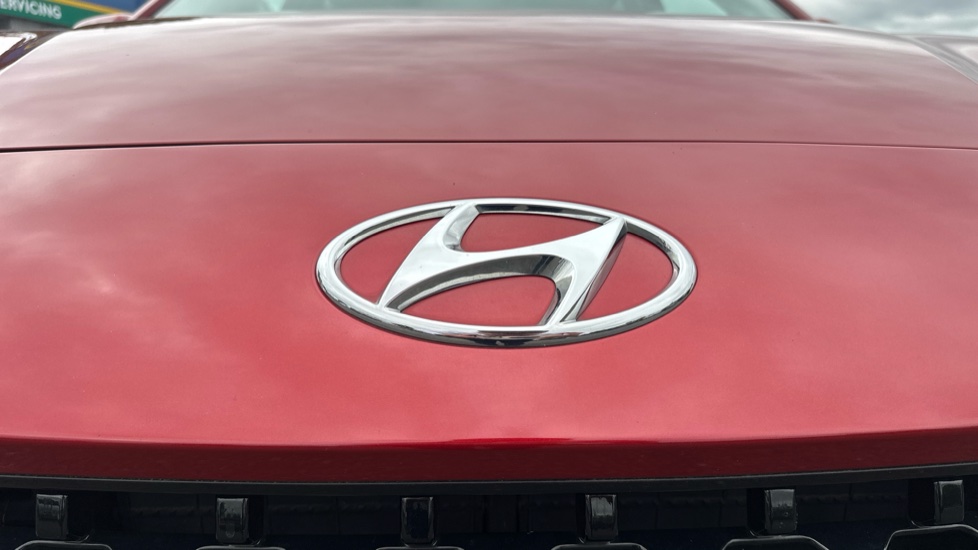 Hyundai KONA 1.6 GDi Hybrid Premium 5dr DCT Hybrid Hatchback - Image 8