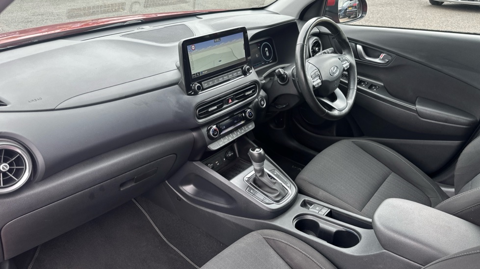 Hyundai KONA 1.6 GDi Hybrid Premium 5dr DCT Hybrid Hatchback - Image 9