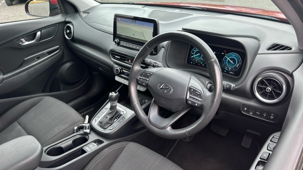 Hyundai KONA 1.6 GDi Hybrid Premium 5dr DCT Hybrid Hatchback - Image 11