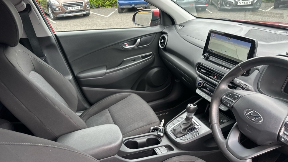 Hyundai KONA 1.6 GDi Hybrid Premium 5dr DCT Hybrid Hatchback - Image 14