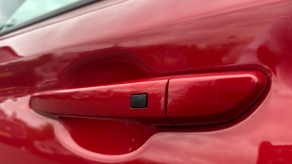 Hyundai KONA 1.6 GDi Hybrid Premium 5dr DCT Hybrid Hatchback - Image 24