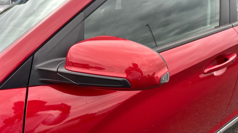Hyundai KONA 1.6 GDi Hybrid Premium 5dr DCT Hybrid Hatchback - Image 30