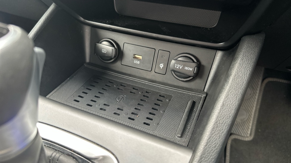 Hyundai KONA 1.6 GDi Hybrid Premium 5dr DCT Hybrid Hatchback - Image 43
