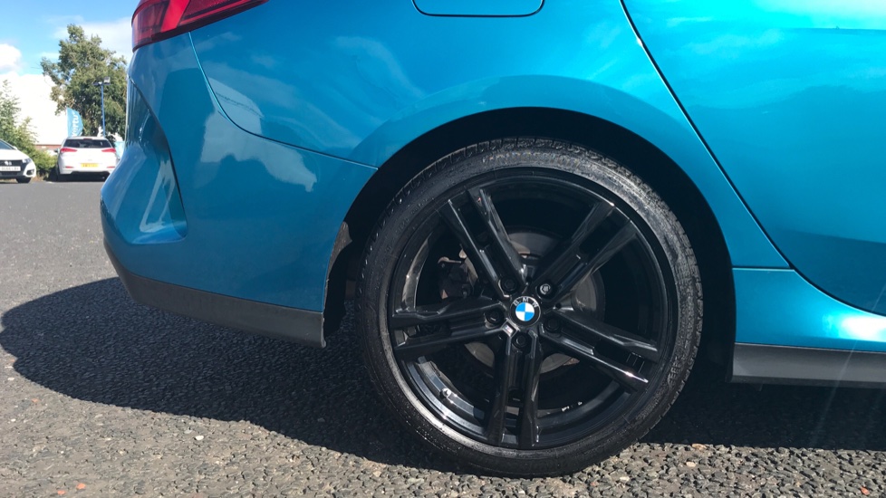 BMW 2 Series 218i [136] M Sport 4dr DCT Petrol Saloon - Image 7