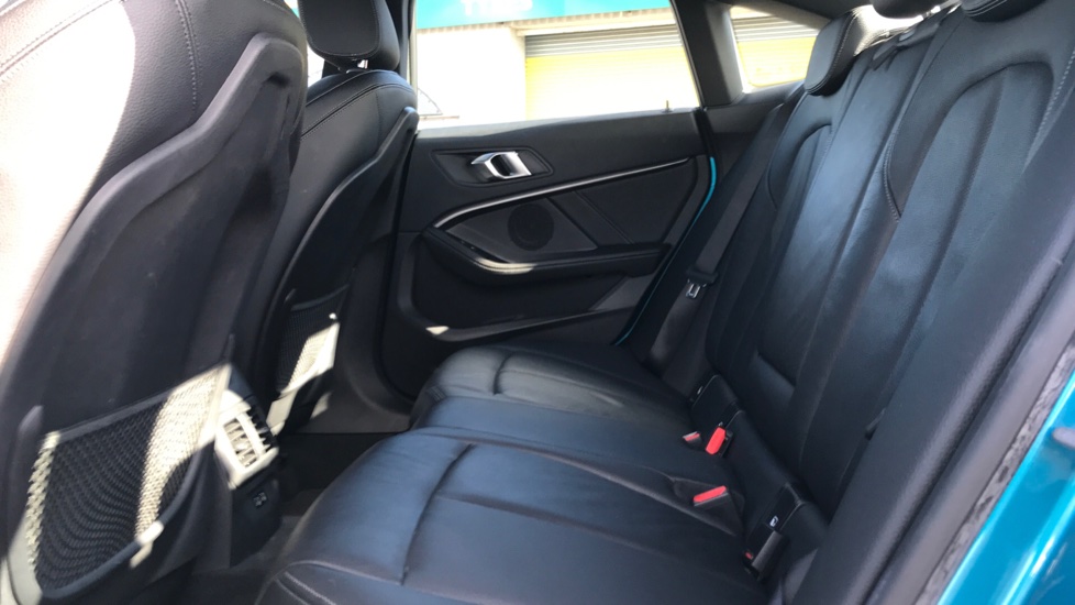 BMW 2 Series 218i [136] M Sport 4dr DCT Petrol Saloon - Image 16