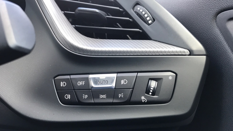 BMW 2 Series 218i [136] M Sport 4dr DCT Petrol Saloon - Image 35