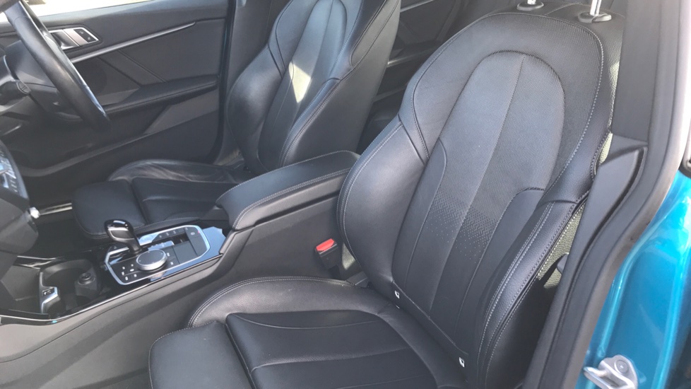 BMW 2 Series 218i [136] M Sport 4dr DCT Petrol Saloon - Image 43