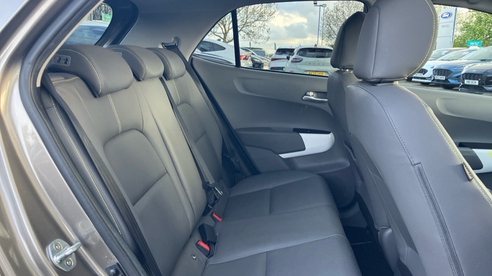 Kia Picanto 1.25 X-Line S 5dr Petrol Hatchback - Image 15