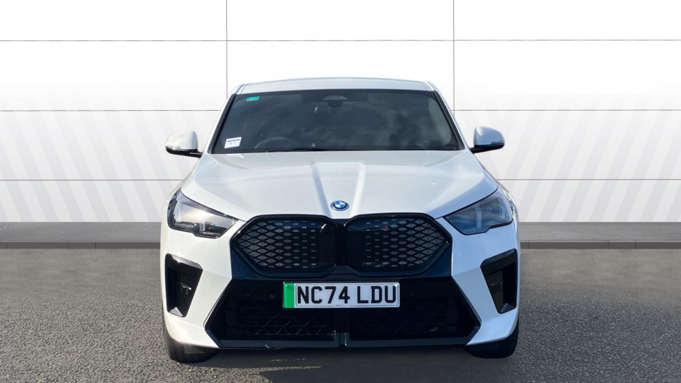BMW iX2 230kW xDrive30 M Sport 65kWh 5dr Auto Electric Hatchback - Image 3