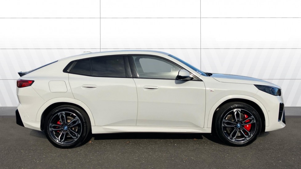 BMW iX2 230kW xDrive30 M Sport 65kWh 5dr Auto Electric Hatchback - Image 5
