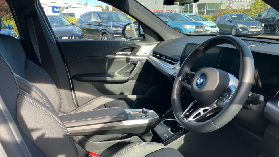 BMW iX2 230kW xDrive30 M Sport 65kWh 5dr Auto Electric Hatchback - Image 11