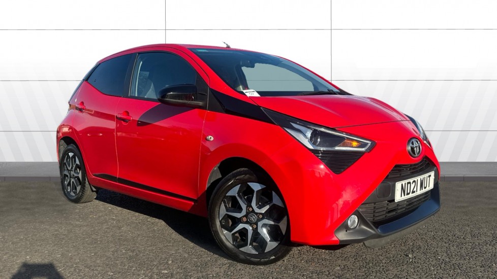 Toyota Aygo 1.0 VVT-i X-Trend TSS 5dr x-shift Petrol Hatchback - Image 1