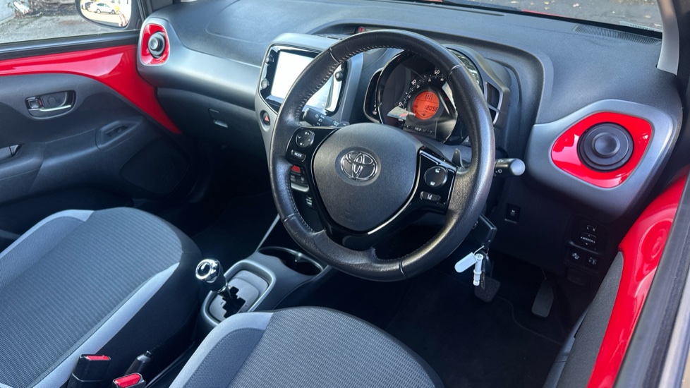 Toyota Aygo 1.0 VVT-i X-Trend TSS 5dr x-shift Petrol Hatchback - Image 11