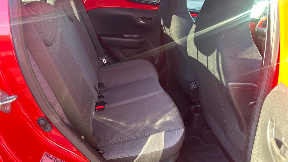 Toyota Aygo 1.0 VVT-i X-Trend TSS 5dr x-shift Petrol Hatchback - Image 33