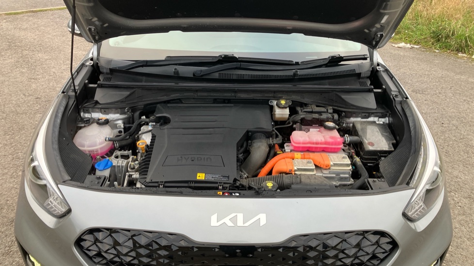 Kia Niro 1.6 GDi Hybrid Connect 5dr DCT Hybrid Estate - Image 8