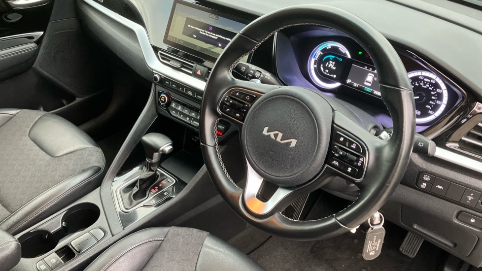 Kia Niro 1.6 GDi Hybrid Connect 5dr DCT Hybrid Estate - Image 14