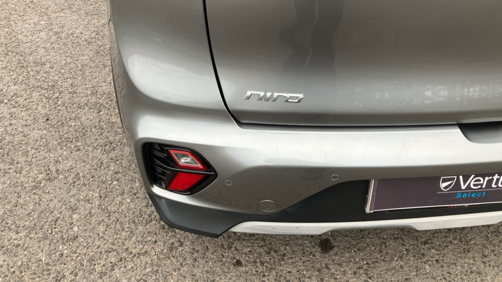 Kia Niro 1.6 GDi Hybrid Connect 5dr DCT Hybrid Estate - Image 30
