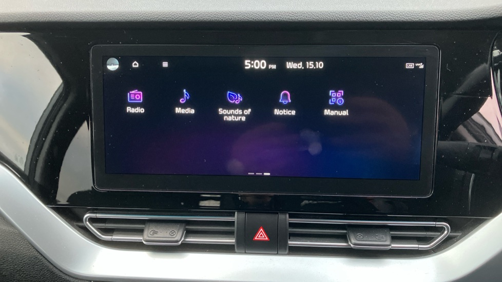 Kia Niro 1.6 GDi Hybrid Connect 5dr DCT Hybrid Estate - Image 42