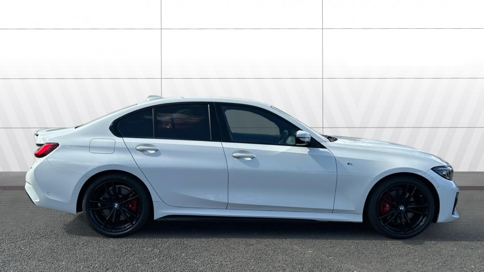 BMW 3 Series 320i M Sport 4dr Step Auto Petrol Saloon - Image 5