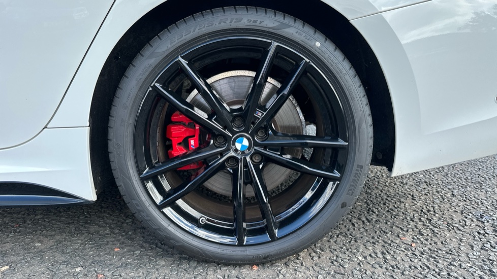 BMW 3 Series 320i M Sport 4dr Step Auto Petrol Saloon - Image 30