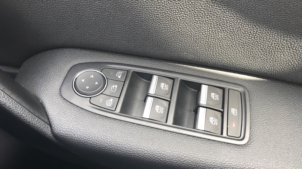 Renault Captur 1.6 E-Tech full hybrid 145 Techno 5dr Auto Hybrid Hatchback - Image 40