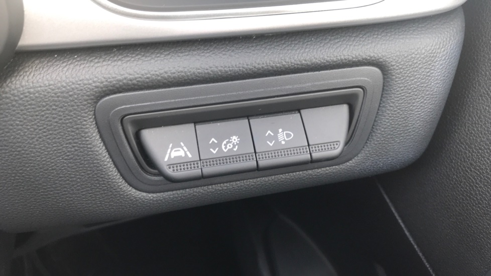 Renault Captur 1.6 E-Tech full hybrid 145 Techno 5dr Auto Hybrid Hatchback - Image 41