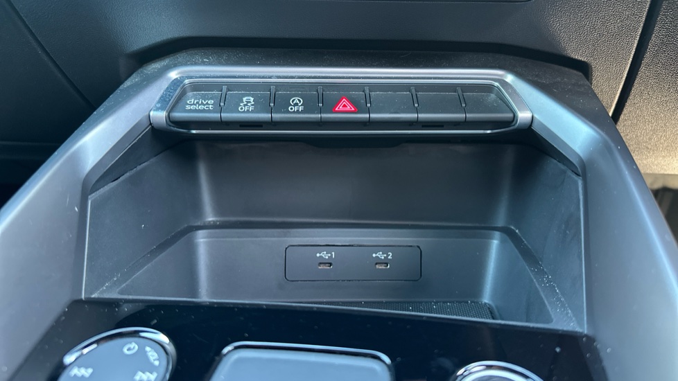 Audi A3 35 TFSI Black Edition 5dr S Tronic Petrol Hatchback - Image 32