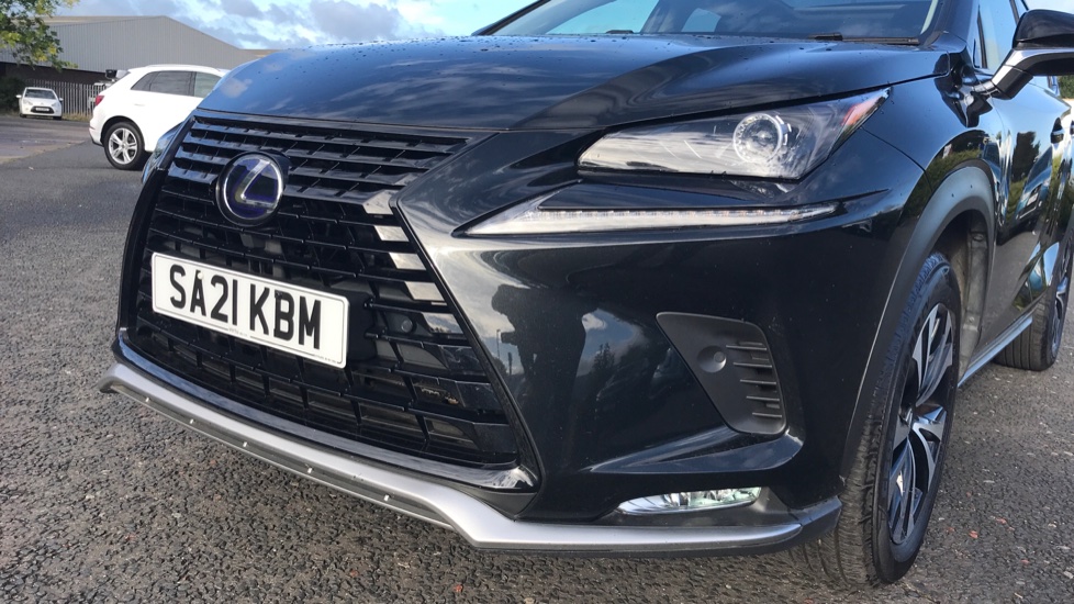 Lexus NX 300h 2.5 5dr CVT [8 Inch Nav] Hybrid Estate - Image 23