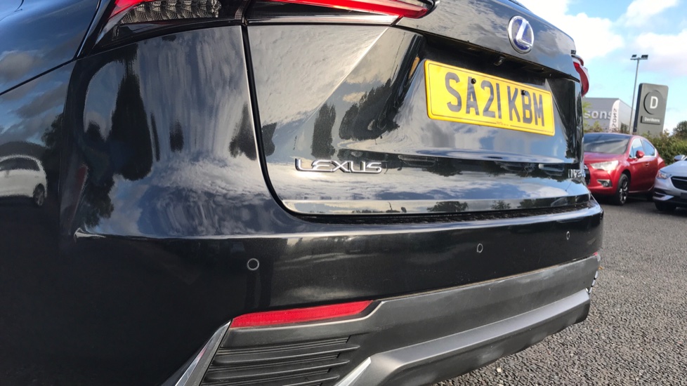 Lexus NX 300h 2.5 5dr CVT [8 Inch Nav] Hybrid Estate - Image 33