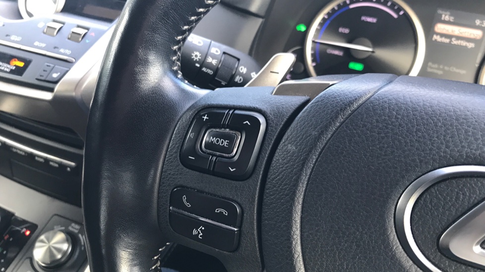 Lexus NX 300h 2.5 5dr CVT [8 Inch Nav] Hybrid Estate - Image 39