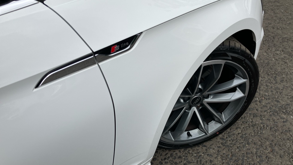 Audi A5 40 TFSI 204 S Line 2dr S Tronic Petrol Coupe - Image 29