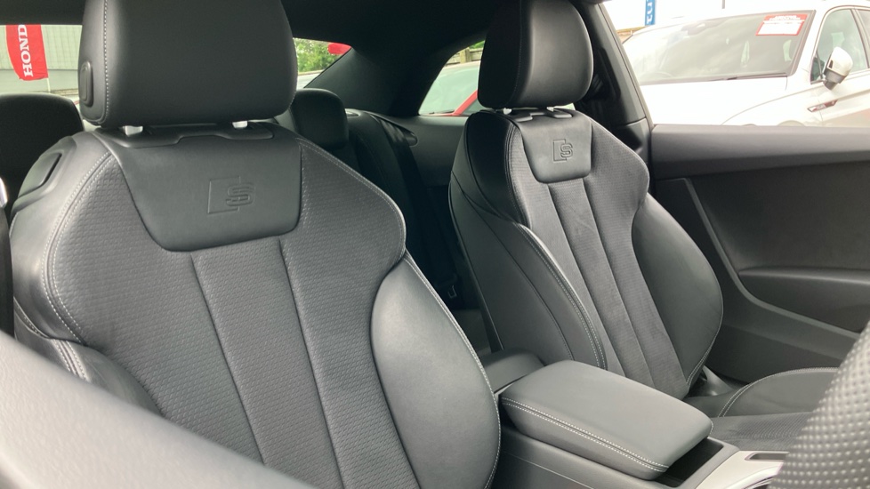 Audi A5 40 TFSI 204 S Line 2dr S Tronic Petrol Coupe - Image 30