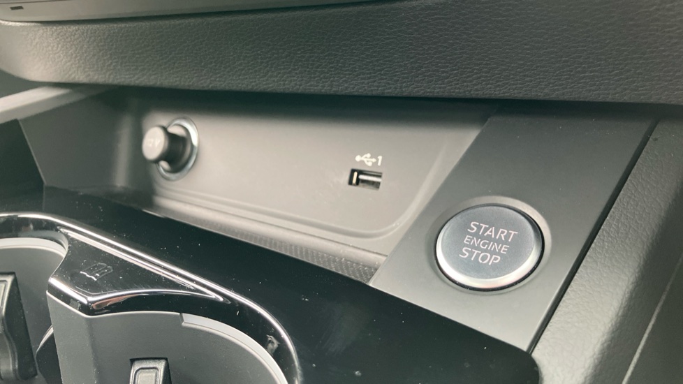 Audi A5 40 TFSI 204 S Line 2dr S Tronic Petrol Coupe - Image 39