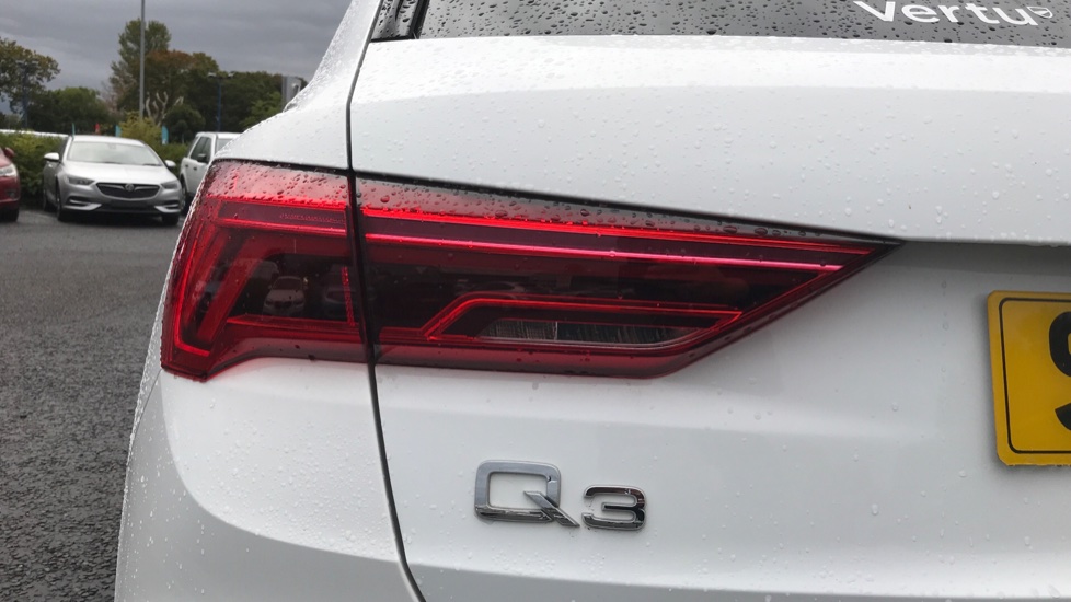Audi Q3 35 TFSI S Line 5dr Petrol Estate - Image 30