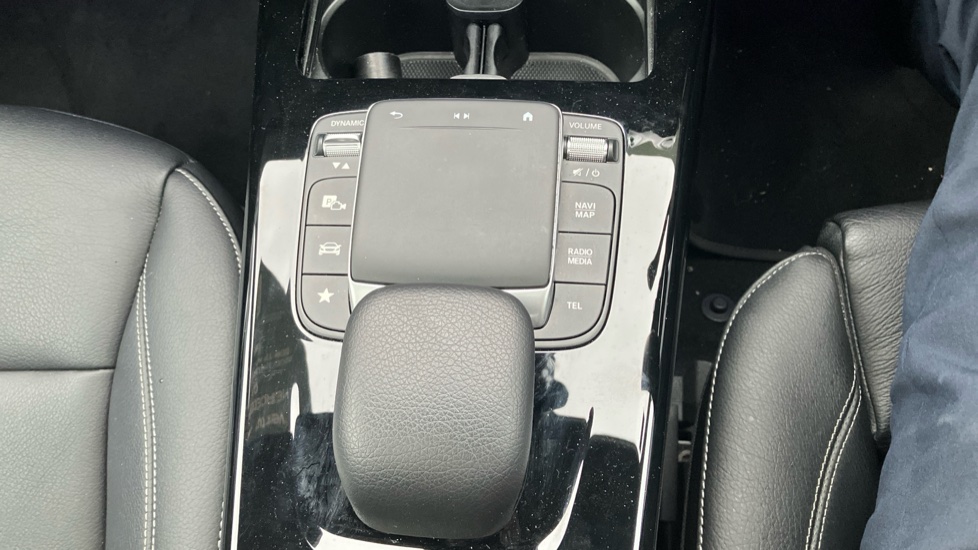 Mercedes-Benz CLA 220d AMG Line Premium Plus 5dr Tip Auto Diesel Estate - Image 13
