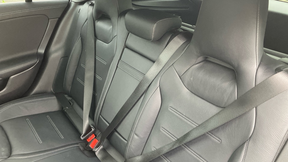 Mercedes-Benz CLA 220d AMG Line Premium Plus 5dr Tip Auto Diesel Estate - Image 15