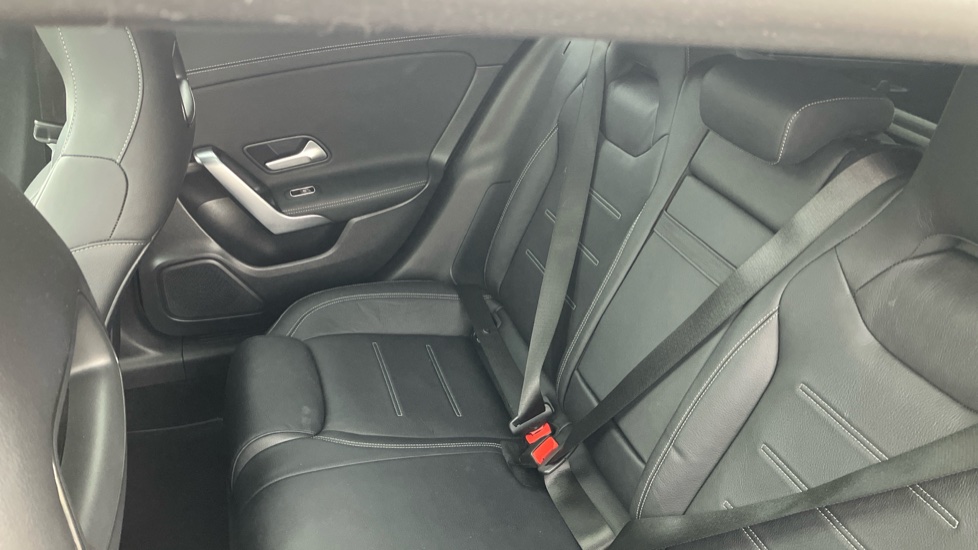 Mercedes-Benz CLA 220d AMG Line Premium Plus 5dr Tip Auto Diesel Estate - Image 16