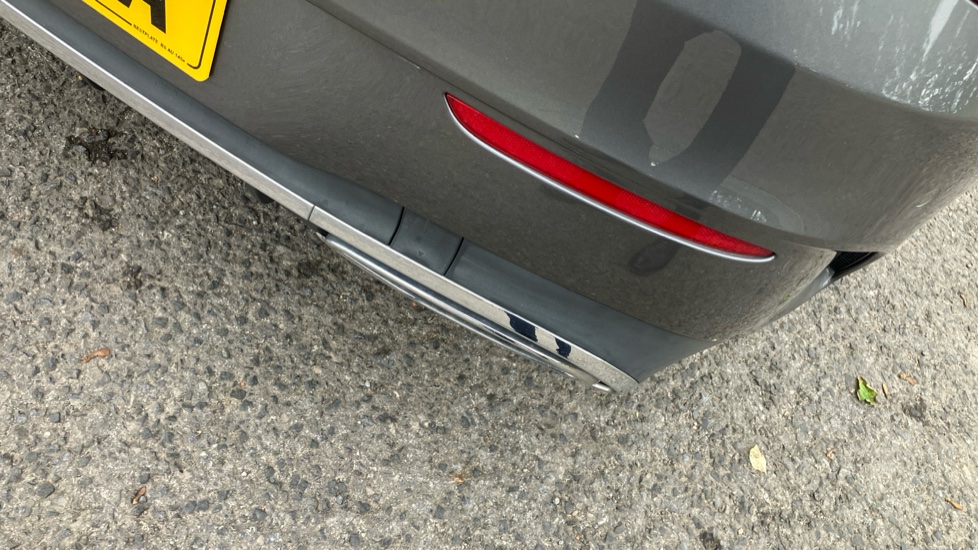 Mercedes-Benz CLA 220d AMG Line Premium Plus 5dr Tip Auto Diesel Estate - Image 26