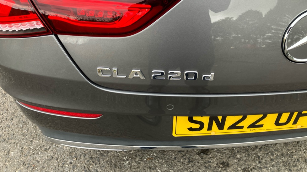 Mercedes-Benz CLA 220d AMG Line Premium Plus 5dr Tip Auto Diesel Estate - Image 49