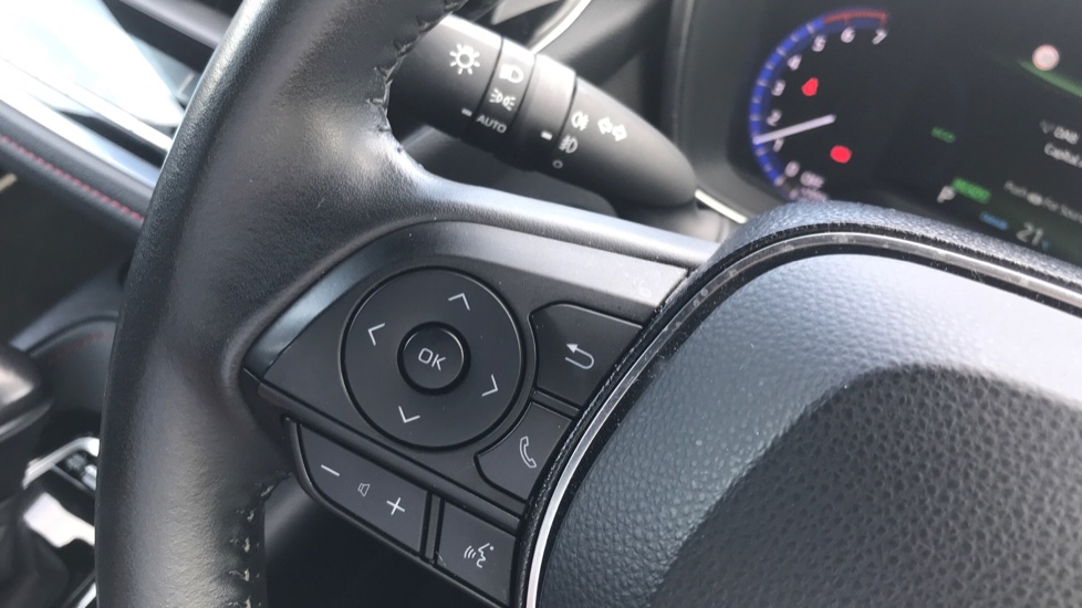 Toyota Corolla 1.8 VVT-i Hybrid Excel 5dr CVT Hybrid Hatchback - Image 26